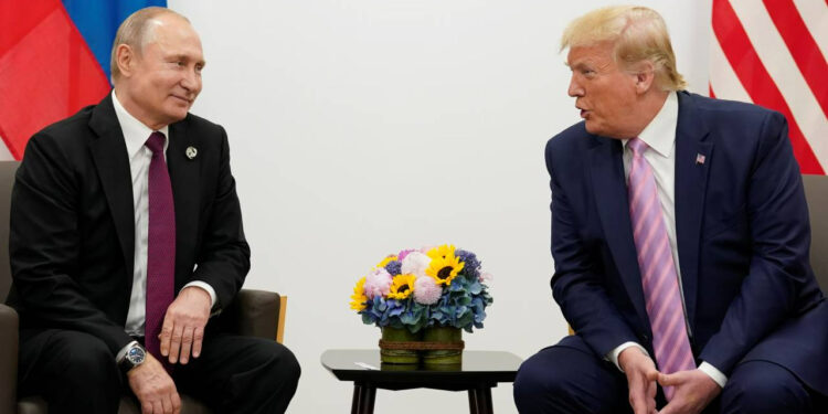 Kremlin Açıkladı: Putin ve Trump Görüşecek mi?