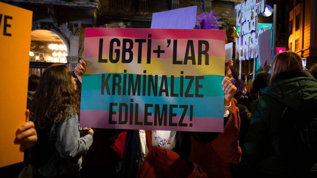 LGBTİ+’lar Cuma hutbesinde "sapkınlık" sözleriyle hedef oldu