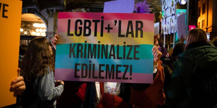 LGBTİ+’lar Cuma hutbesinde "sapkınlık" sözleriyle hedef oldu