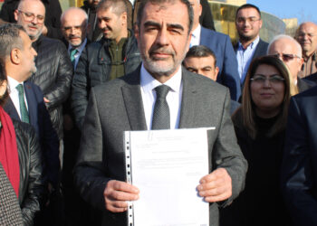 Mehmet Erdem Mazbatasını Aldı