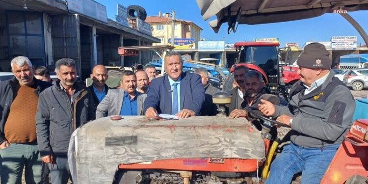 Ömrünü tamamlamış traktörlerin yenilenmesi için mutlaka yardım sağlanmalı!