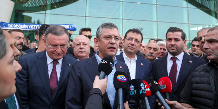 Özel ve İmamoğlu'ndan 'Ümit Özdağ' açıklaması