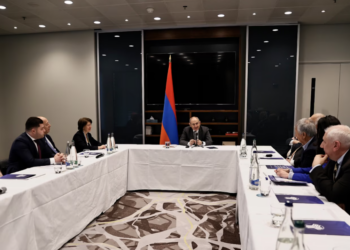 Paşinyan: “1939’da nasıl Ermeni Soykırımı gündemi yoktu da 1950’de Ermeni Soykırımı gündemi ortaya çıktı?”