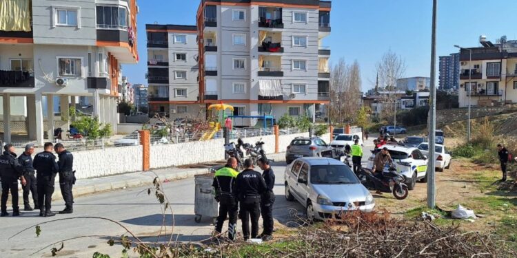 Polis katliam yaptı: 5 ölü