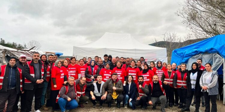 Polonez işçilerinin gözü bakanlık ve şirket yetkilileriyle 6 Ocak'ta yapılacak yeni toplantıda!