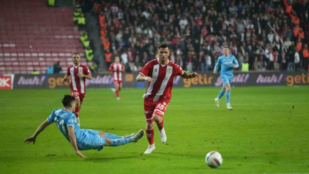 Samsun'da Üçüncü Gol Geldi | Samsunspor 2-1 Trabzonspor