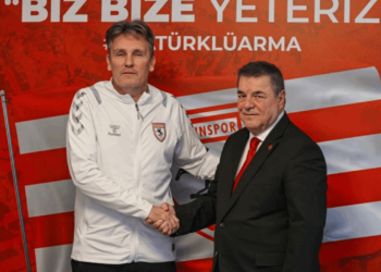 Samsunspor'un Gençleri Dünya Yıldızlarının Hocasına Emanet