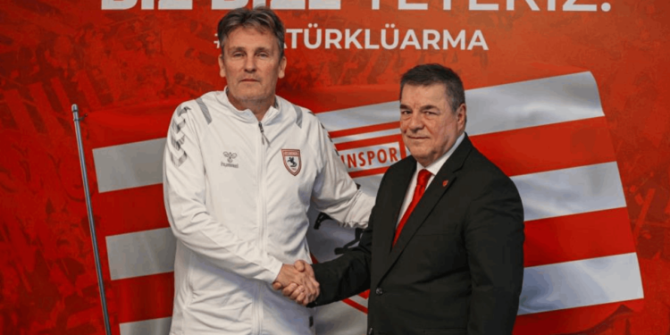 Samsunspor'un Gençleri Dünya Yıldızlarının Hocasına Emanet