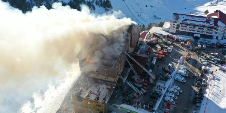 TBMM'de Ara Bitti, Gündem Yoğun: Kartalkaya'daki Yangın Faciası Görüşülecek
