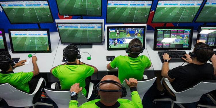 TFF resmen açıkladı; Süper Lig’de yabancı VAR hakemleri görev alacak