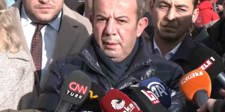 Tanju Özcan, Turizm Bakanı’nı yalanladı: “Belediyenin verdiği ‘yeterlilik’ belgesini göstersin bakalım!”