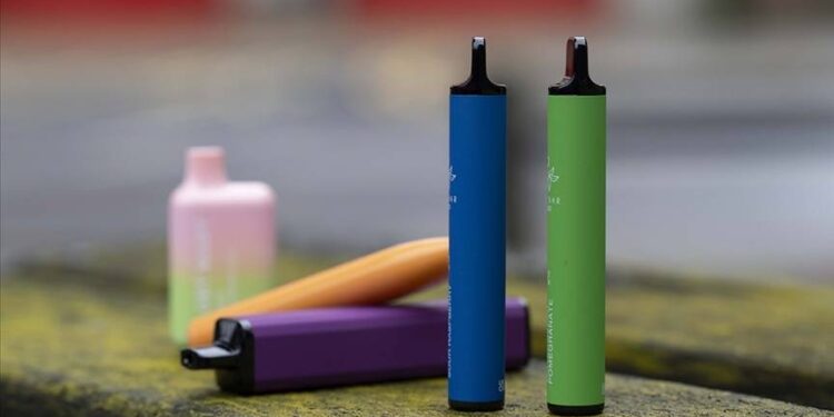 Tespit edilen kaçak elektronik sigara ticareti 300 milyon lira