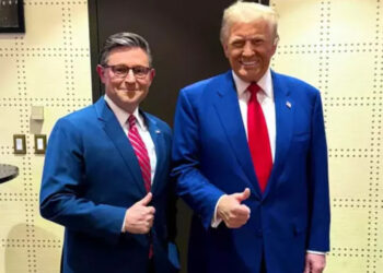 Trump, yeniden Meclis Başkanı seçilen Mike Johnson’ı kutladı