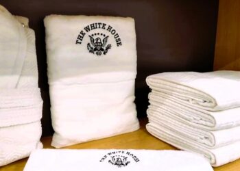 Trump’ın Beyaz Saray’da kullanacağı havlular Denizli’de üretildi