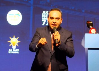 Türkiye'nin gök kubbesini, hava savunma sistemleriyle donatacağız, daha hızlı roketler üreteceğiz