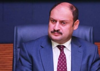 Yeniden Refah'ta kurumsal sıkıntılar vardı; bağımsız kalacağım