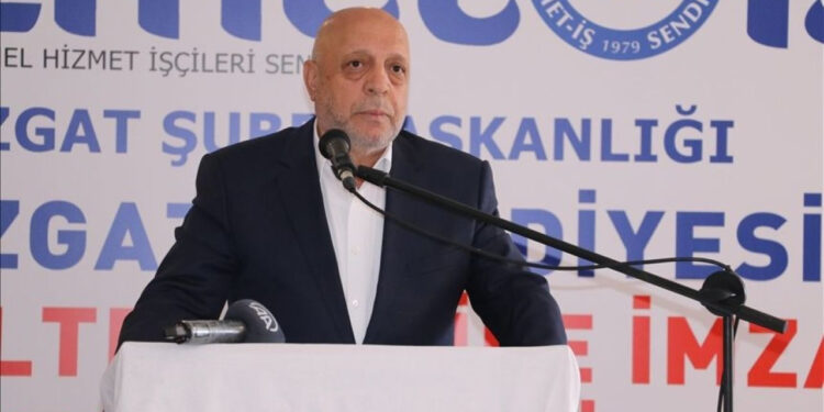 Yüz binlerce Kamu Çalışanı için Toplu Sözleşme Açıklaması