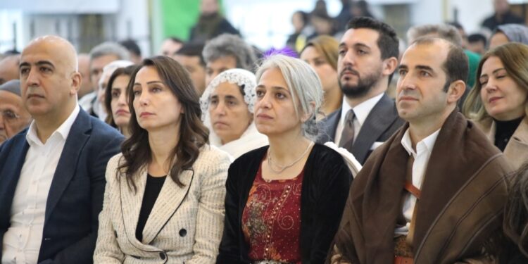 DEM Parti: “İmralı’daki görüşme yetmez, İmralı’nın kapıları açılmalı”