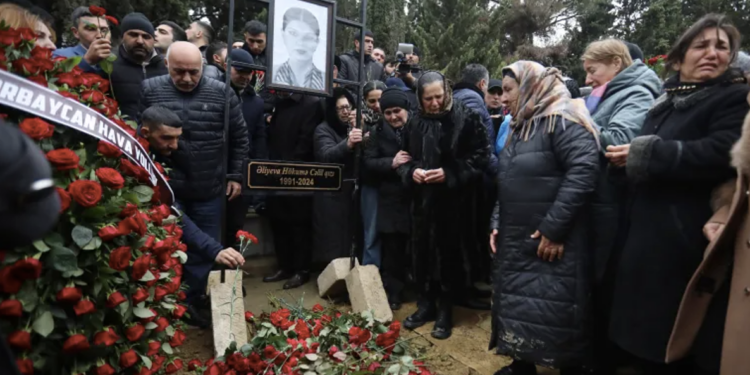 ‘İnsanlıktan yoksunluk’: Azerbaycan uçak kazası nedeniyle Rusya’ya neden kızgın?