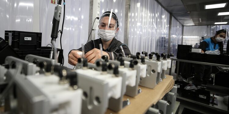 11 İlde İstihdam Sayısı Deprem Öncesi Dönemi de Aştı