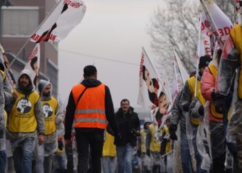 Strasbourg mitingine çağrı