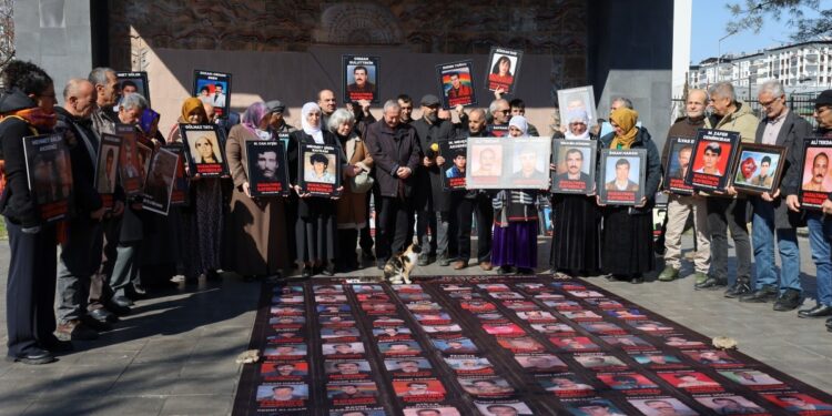 Kayıp yakınları: Sürecin adı konulmalı