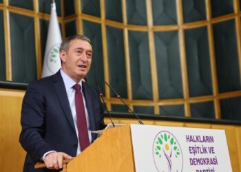 Bakırhan: Yeni bir başlangıcın eşiğindeyiz