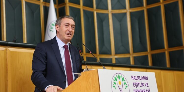 Bakırhan: Yeni bir başlangıcın eşiğindeyiz