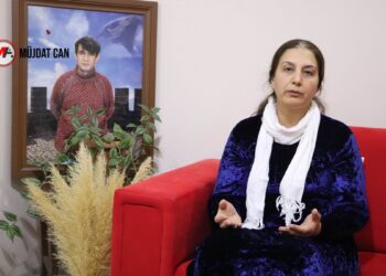 Ağabeyini 4 yıl sonra tarihi karede gördü: Artık özgür olmalılar