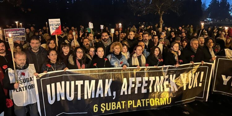 Hatay’da acı ve öfke: Unutmak yok, affetmek yok
