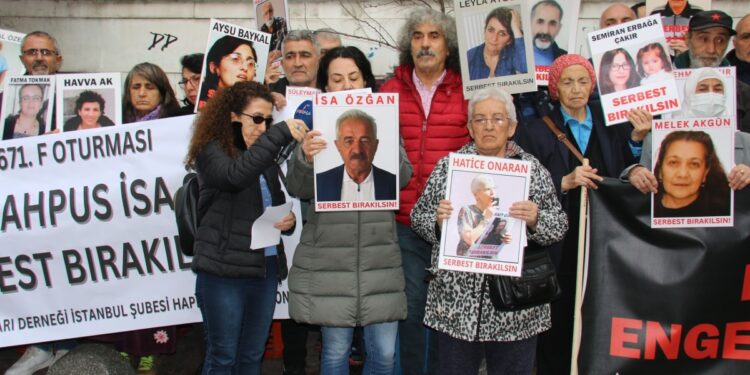 Hasta tutsaklar Özğan ve Yılmaz için çağrı