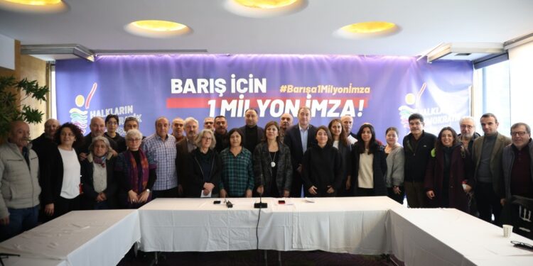 HDK barışın toplumsallaşmasında ısrarlı