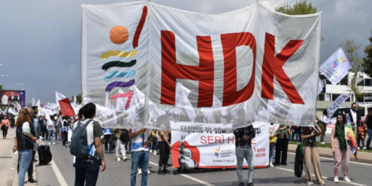 HDK operasyonu: Konferans ve genel kurul etkinlikleri suç sayıldı