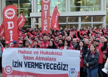 İzmir’de belediye işçileri eyleme başladı