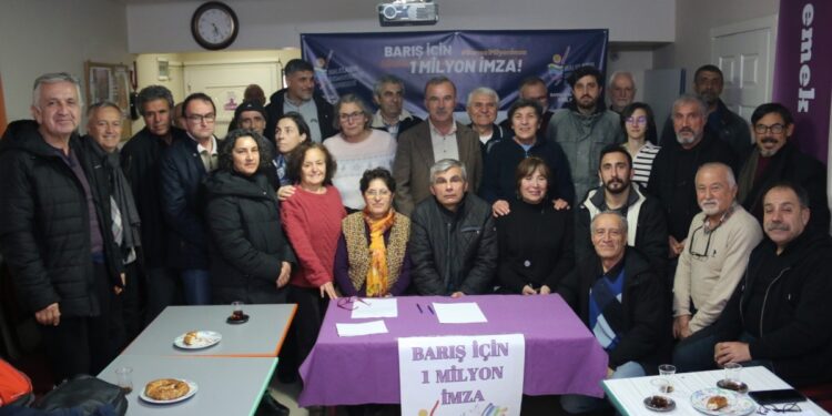 ‘Barış için 1 milyon kampanyası’ İzmir’de başladı