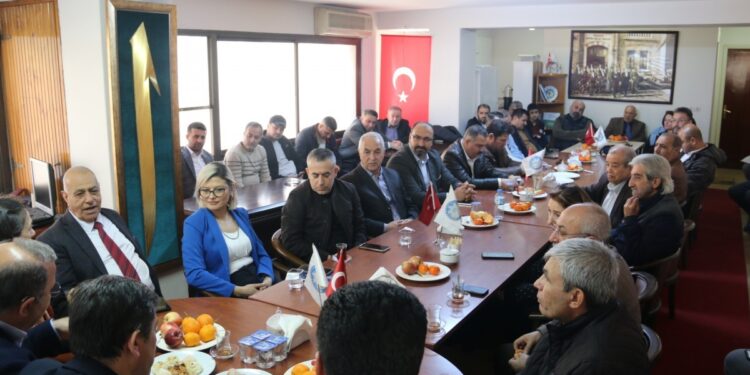 Anadolu Birliği Derneği’ne ‘süreç’ ziyareti