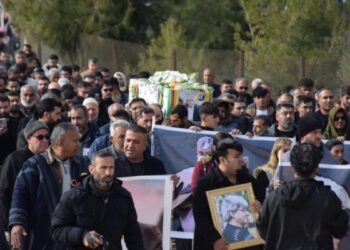Kobanêli sanatçı Reşîd Sofî toprağa verildi