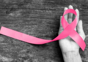 ‘Dünya genelinde dakikada dört kadına meme kanseri teşhisi konuyor’