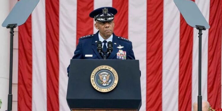 ABD Genelkurmay Başkanı görevden alındı