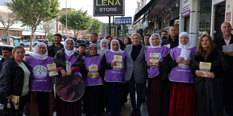 Mersin büyük mitinge hazırlanıyor: Hep birlikte barışı haykıralım