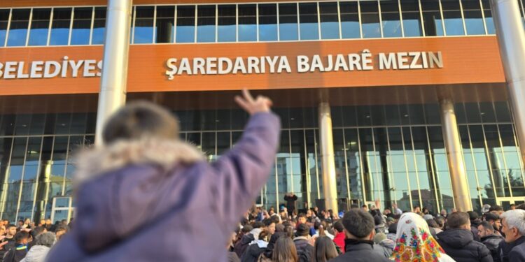 Nöbet 4’üncü gününe girdi: Wan halkı bir kez daha başaracak