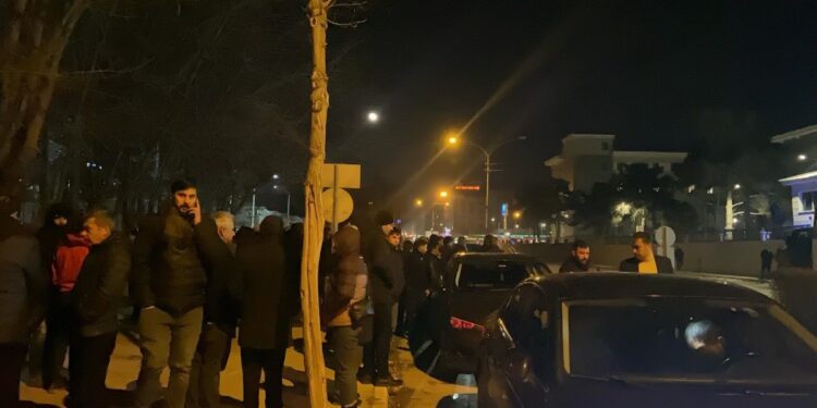 Gazeteci Babat ve Bayhan savcılığa sevk edildi