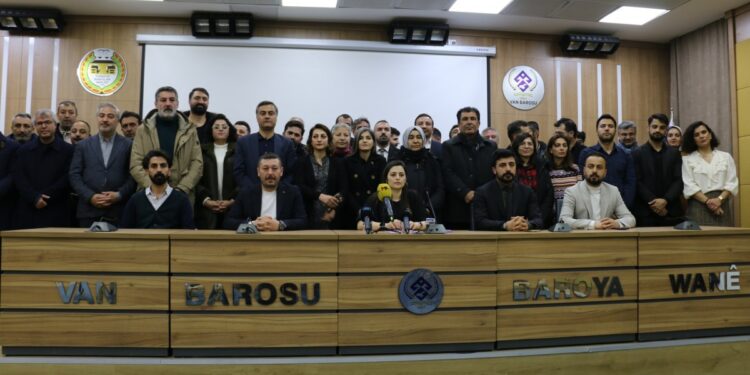 Wan raporu: Devlet eliyle hak ve özgürlükler ayaklar altına alındı