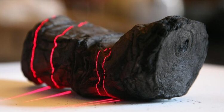 2 Bin Yıllık Gizem Çözüldü: Kömürleşmiş Parşömende Ne Yazdığı Ortaya Çıktı