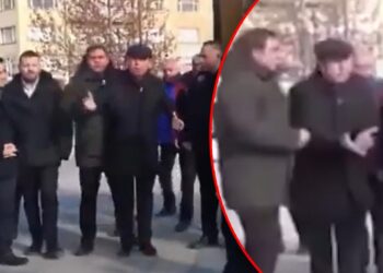 6 Şubat Anma Programında Bayrak Krizi! Belediye Başkanı Küplere Bindi