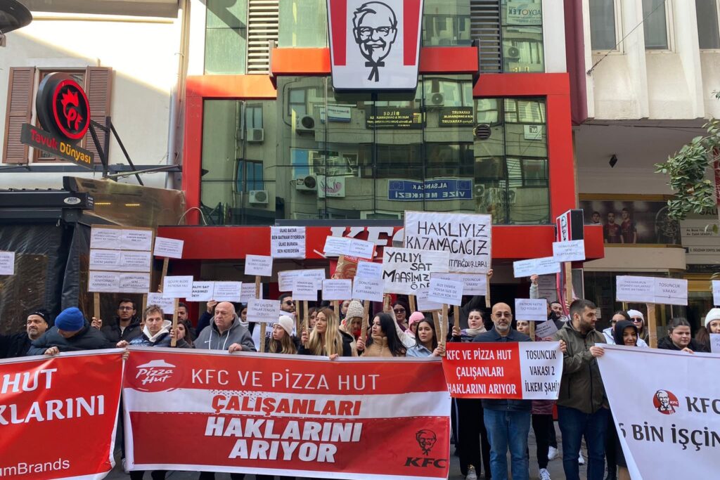 6 binden fazla KFC ve Pizza Hut işçisi işsiz kaldı