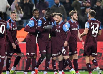 7 Gollü Müthiş Maç! Trabzonspor Çeyrek Finalde