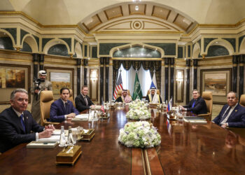 ABD-Rusya görüşmeleri Suudi Arabistan’da başladı; masada Ukrayna yok