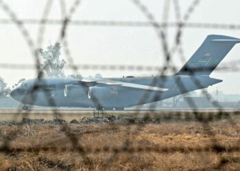 ABD, sınır dışı kararı verilen 104 Hindistanlı göçmeni geri gönderdi