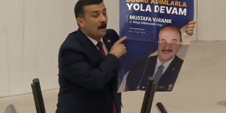 AKP’li belediyeden Varank’a 1,5 milyon liralık seçim kıyağı